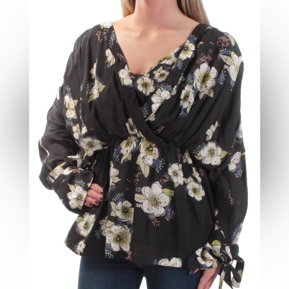 Free People Tuscan Dreams Printed Floral Top NEW - Picture 5 of 11